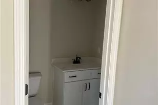 7001 Summerlin Dr, Fayetteville, NC 28306 - Photo 12