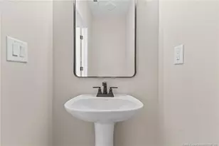 7001 Summerlin Dr, Fayetteville, NC 28306 - Photo 10