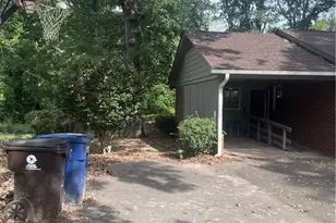 2018 Sutphin Rd, Sanford, NC 27330 - Photo 6