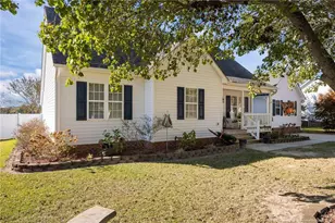 262 River Birch Run, Coats, NC 27521 - Photo 4