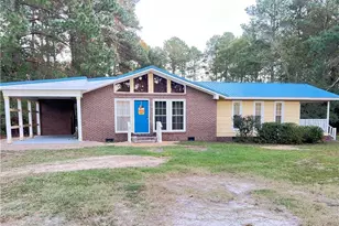 10481 Bostic Rd, Laurinburg, NC 28352 - Photo 1
