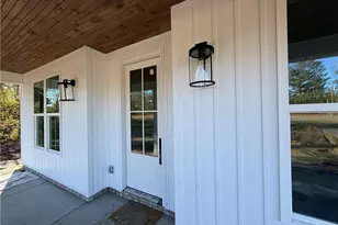 1646 Benny Rd, Lumberton, NC 28358 - Photo 4