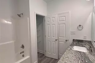 407 Morehead St, Spring Lake, NC 28390 - Photo 8