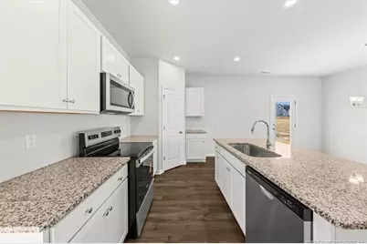 302 Happy Trail Road, Aberdeen, NC 28315 - Photo 16