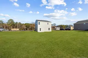 302 Happy Trail Rd, Aberdeen, NC 28315 - Photo 6