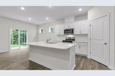 1046 Misty Creek Drive, Aberdeen, NC 28315 - Photo 6