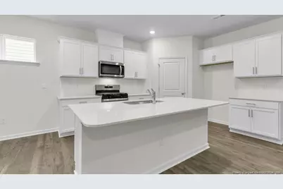 1046 Misty Creek Drive, Aberdeen, NC 28315 - Photo 8