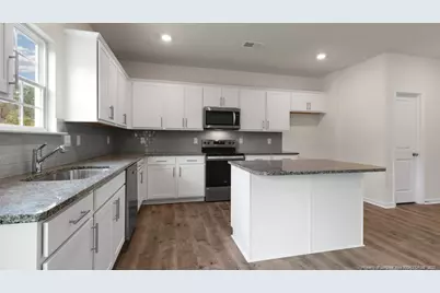 1043 Misty Creek Drive, Aberdeen, NC 28315 - Photo 14