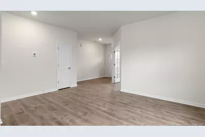 1043 Misty Creek Drive, Aberdeen, NC 28315 - Photo 6