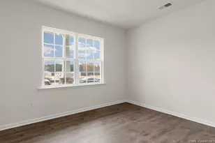 1043 Misty Creek Dr, Aberdeen, NC 28315 - Photo 4