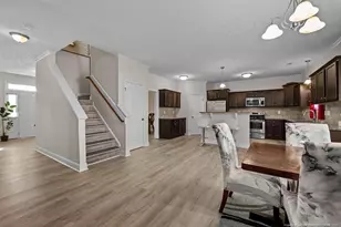 302 Cornhill Rd, Fayetteville, NC 28312 - Photo 16