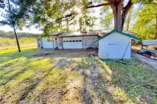 4506 Tobacco Rd, Orrum, NC 28369 - Photo 38