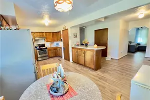 4506 Tobacco Rd, Orrum, NC 28369 - Photo 4