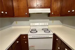 6333 Marykirk Dr, Fayetteville, NC 28304 - Photo 2