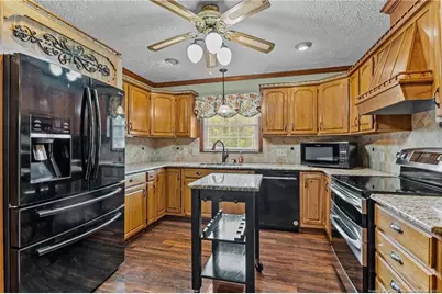 1952 Graham Road, Fayetteville, NC 28304 - Photo 16