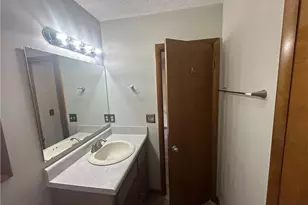 1202 Huntsman Ct, Fayetteville, NC 28303 - Photo 10