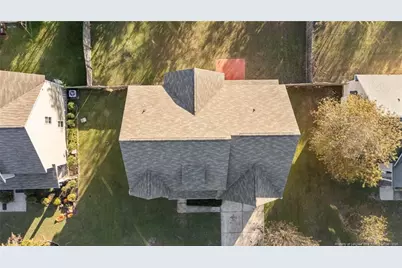 808 Camwheel Drive, Hope Mills, NC 28348 - Photo 8