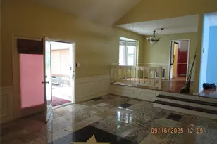 309 Broomfield Ct, Fayetteville, NC 28311 - Photo 10