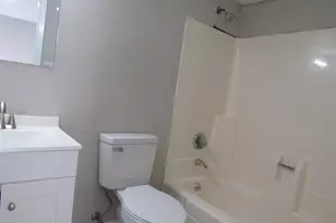 210-25 Colonial Dr, Fayetteville, NC 28301 - Photo 6