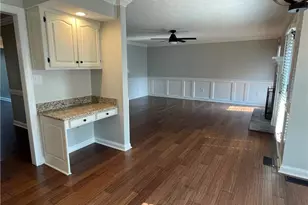 6560 Windy Creek Way, Fayetteville, NC 28306 - Photo 10