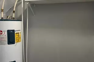 5725 Aftonshire Dr, Fayetteville, NC 28304 - Photo 8