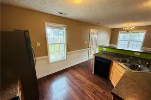 [Address not provided], Fayetteville, NC 28306 - Photo 8