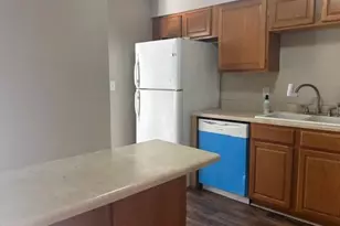 571 Winding Creek Rd, Fayetteville, NC 28305 - Photo 4