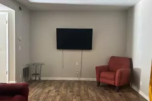 571 Winding Creek Rd, Fayetteville, NC 28305 - Photo 6