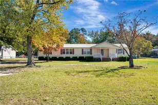 2589 Pleasant Hope Rd, Fairmont, NC 28340 - Photo 2