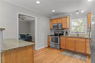 1932 Westhill Dr, Fayetteville, NC 28304 - Photo 10