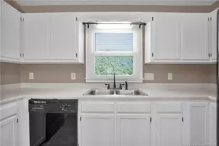 8413 Brightleaf Pl, Saint Pauls, NC 28384 - Photo 12