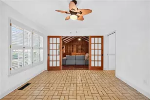 615 E 3rd Ave, Red Springs, NC 28377 - Photo 10