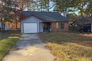 7311 Bass Dr, Fayetteville, NC 28314 - Photo 2