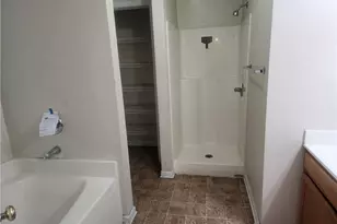 1229 Locks Creek Rd, Fayetteville, NC 28312 - Photo 8