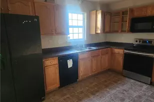 1229 Locks Creek Rd, Fayetteville, NC 28312 - Photo 4