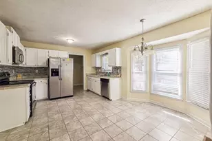 6767 Cedar Chest Ct, Fayetteville, NC 28314 - Photo 10