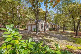 2909 Wessex Ct, Fayetteville, NC 28306 - Photo 4