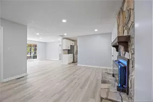 2909 Wessex Ct, Fayetteville, NC 28306 - Photo 8