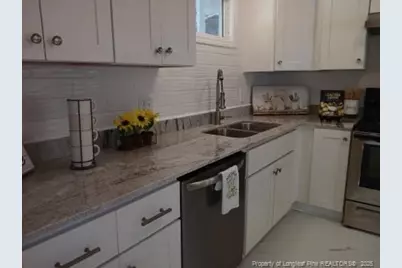 727 Ashburton Drive, Fayetteville, NC 28301 - Photo 12