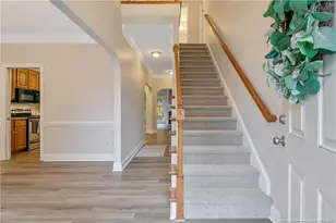 310 Coverly Square, Fayetteville, NC 28303 - Photo 4