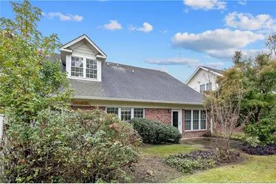 310 Coverly Square, Fayetteville, NC 28303 - Photo 2