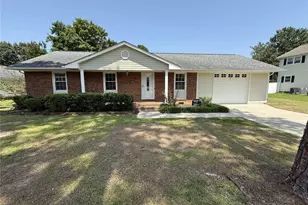 307 Westfield Dr, Dunn, NC 28334 - Photo 1