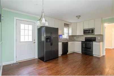 920 Carnegie Drive, Fayetteville, NC 28311 - Photo 8