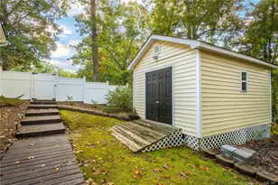 529 Adair St, Fayetteville, NC 28303 - Photo 4