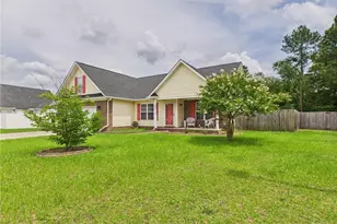 2321 Foster Gwin Ln, Fayetteville, NC 28304 - Photo 2