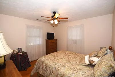 401 W 33 Street, Lumberton, NC 28358 - Photo 22