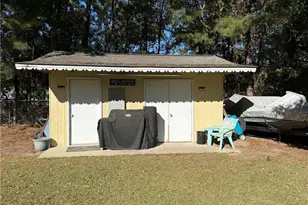 3057 Westminster Rd, Lumberton, NC 28360 - Photo 32