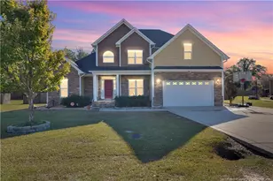 2816 Sand Trap Ln, Hope Mills, NC 28348 - Photo 2