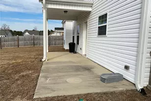 277 Pendleton St, Raeford, NC 28376 - Photo 24