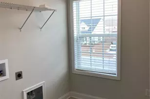 277 Pendleton St, Raeford, NC 28376 - Photo 18